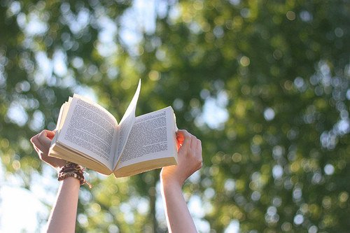 关于国内外课题研究现状的写作